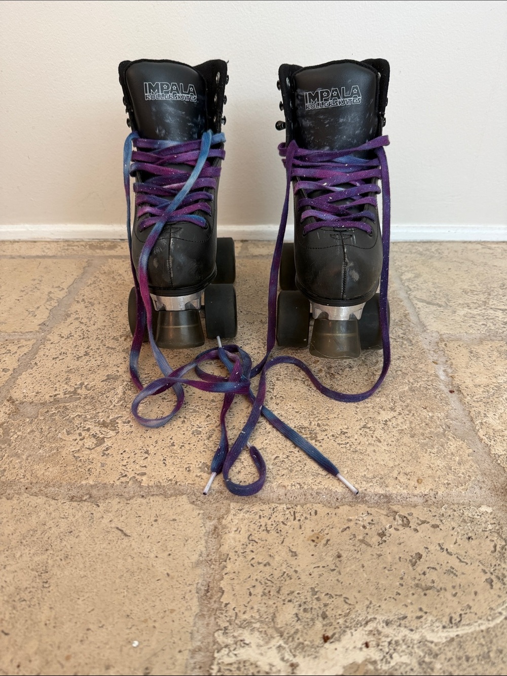 IMPALA Roller Skates High-Top with Purple-to-Blue Ombre Laces size 3